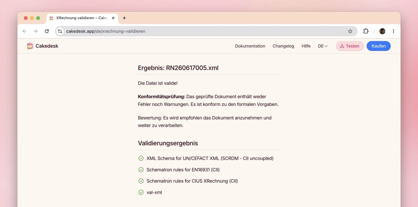 Cakedesk showing a valid XRechnung without errors or warnings.